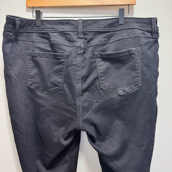 Torrid Black Luxe Skinny Jean Size 20S - Picture 9 of 11